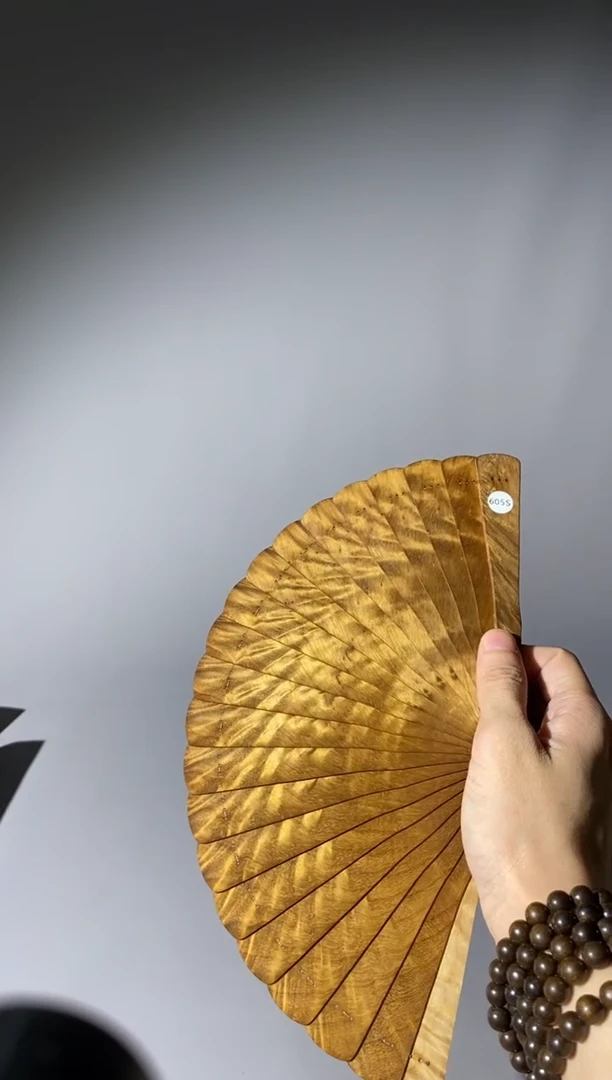 金丝楠米*儿605号15cm小叶桢楠扇子掌中扇