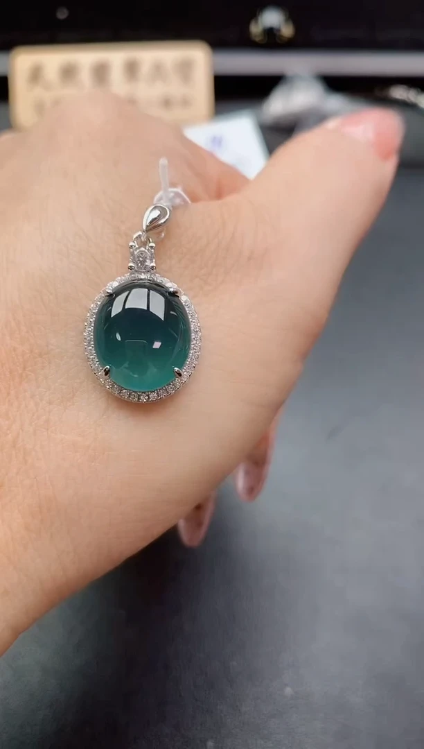 吊坠(赠链)银S925镶嵌翡翠1