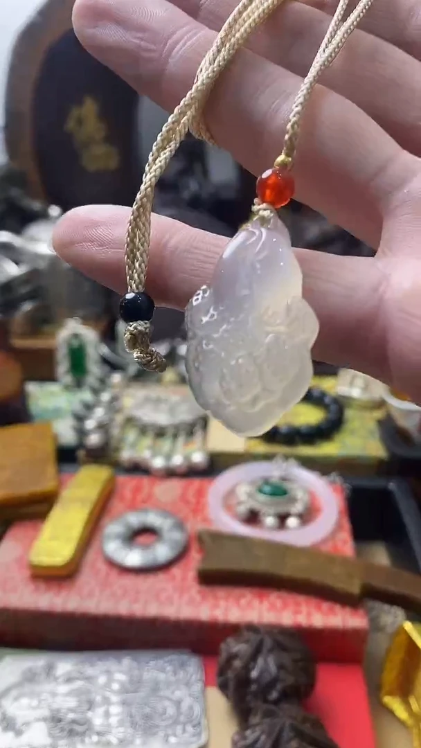 未镶嵌颈饰玛瑙/玉髓-----主播推荐--------