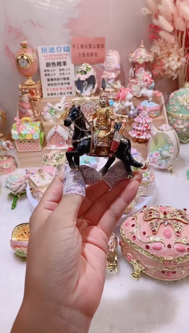 珐琅彩首饰盒摆件