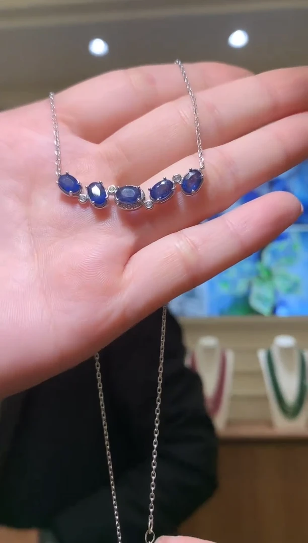 吊坠(赠链)蓝宝石银S925镶嵌【宝石世家严选】