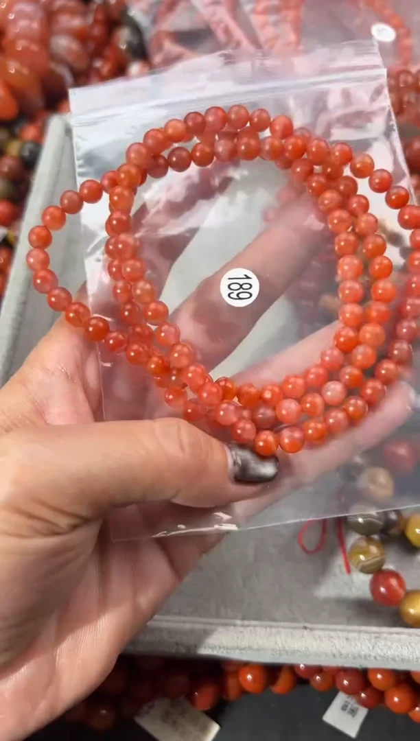 未镶嵌手串南红玛瑙6+