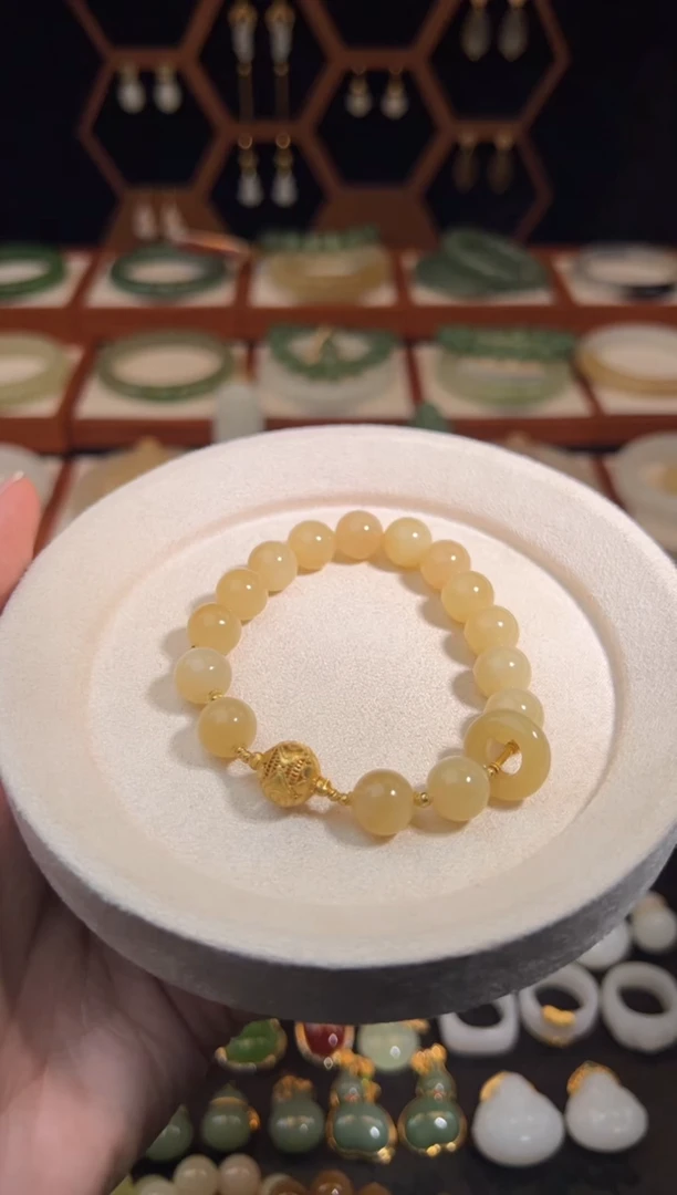 18K金镶嵌手链和田玉福利