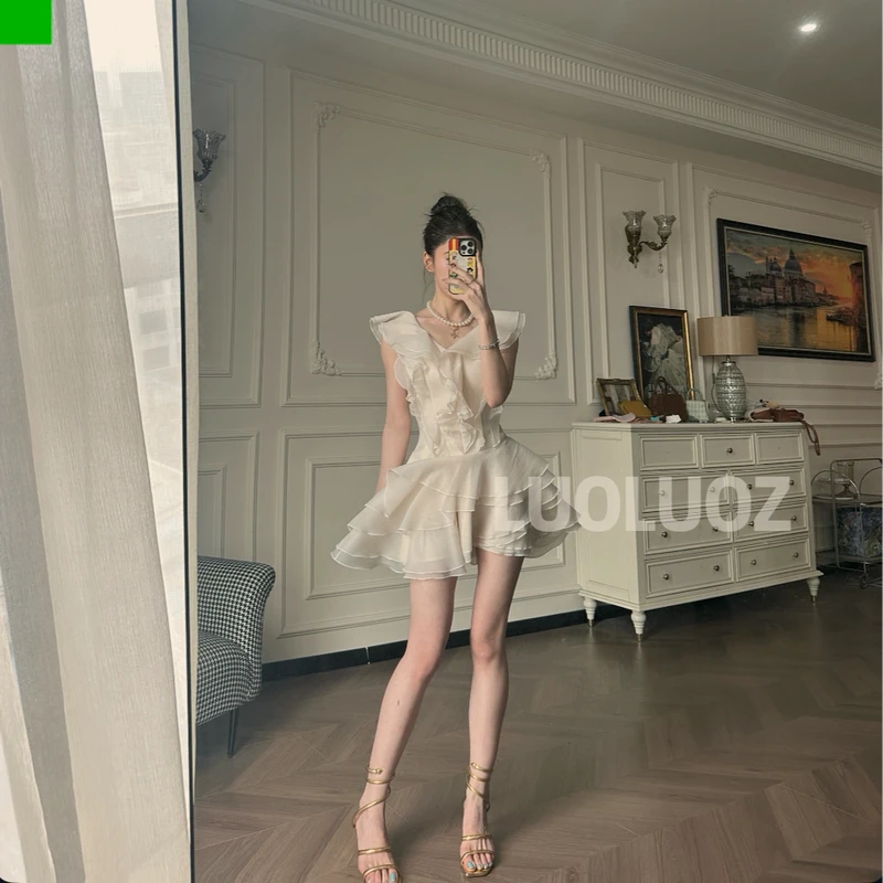 LUOLUOZ【云边绵阳】气质不规则时尚仙气短裙＋打底裤两件套JF692