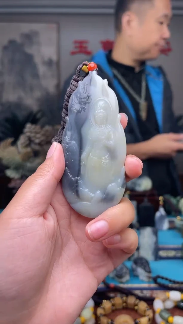 未镶嵌和田玉挂件1