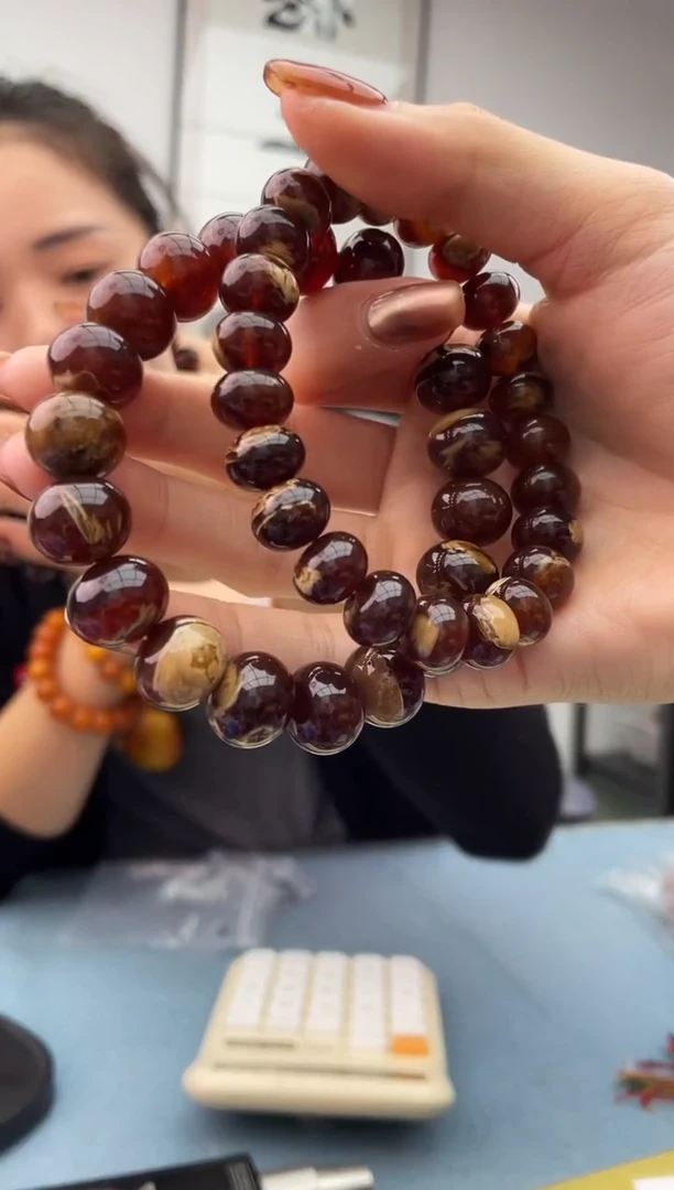 【闪购商品】琥珀珠宝奇石未镶嵌0多样性发其一，假一罚十