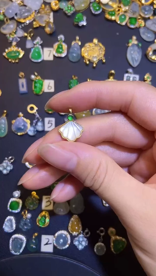 翡翠银S925镶嵌吊坠(不含链)1