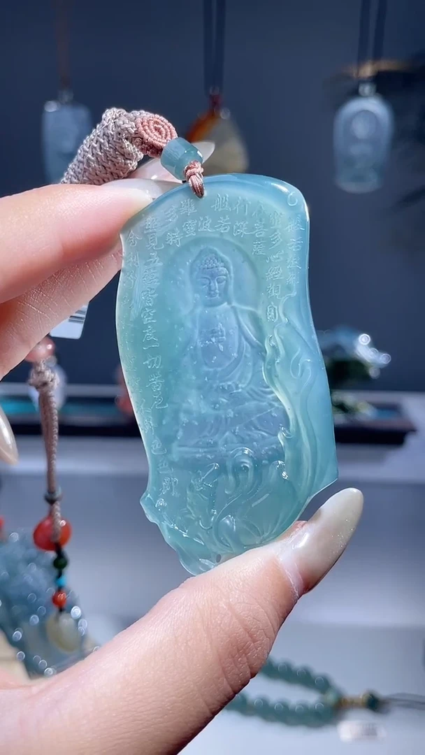 颈饰未镶嵌翡翠佛牌