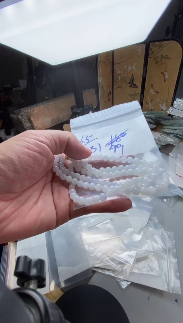 翡翠未镶嵌颈饰缅甸天然翡翠