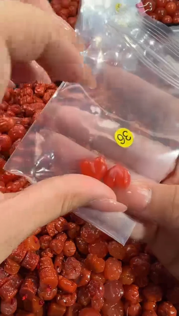 南红玛瑙未镶嵌颈饰1