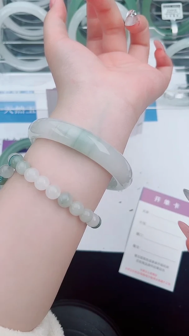未镶嵌手镯石英质玉104-59/60