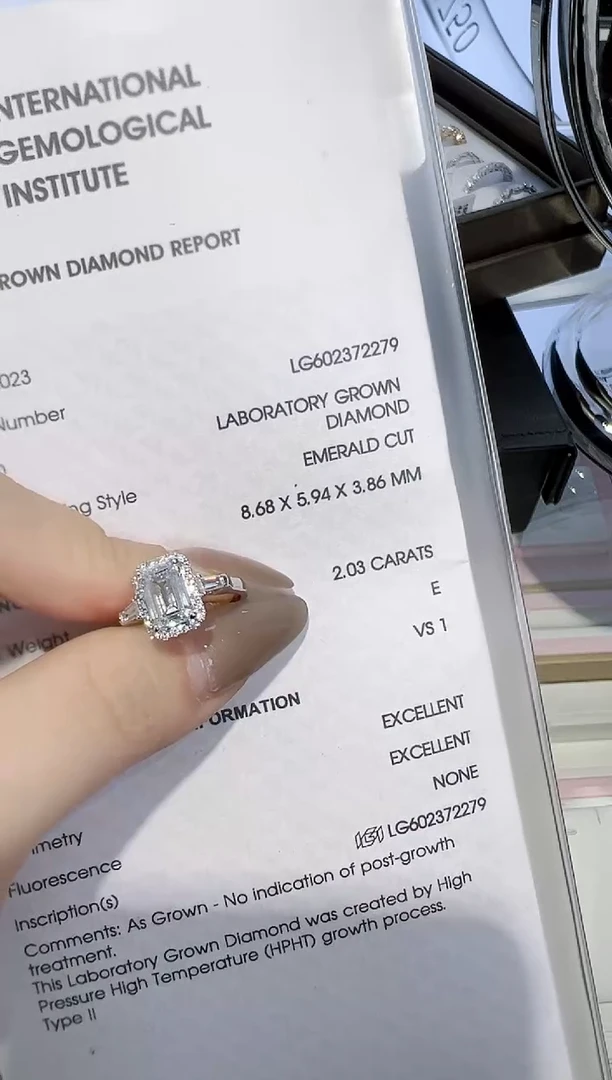 【闪购商品】实验室培育钻石18K金镶嵌2ct