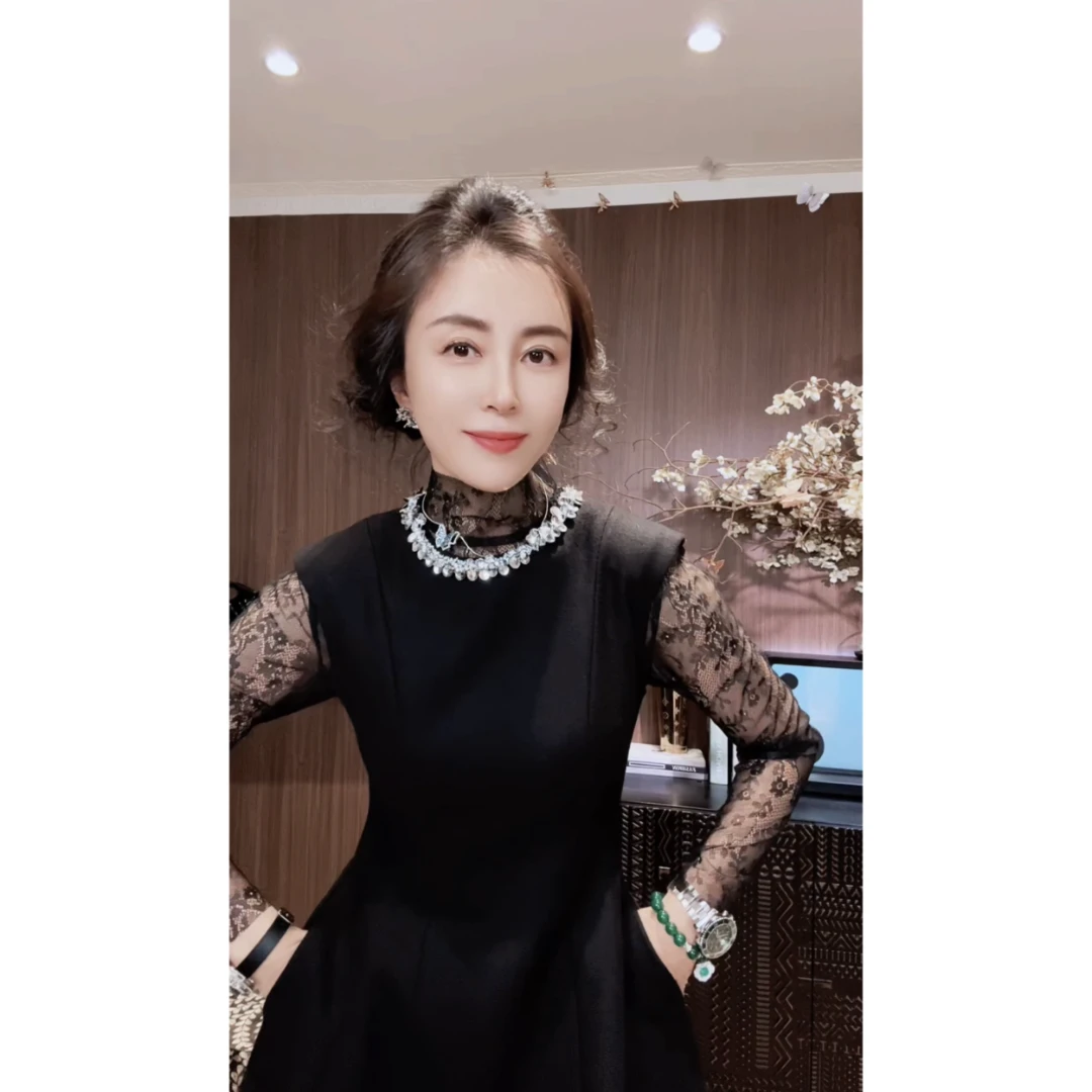 VV&AA  秋冬新款时尚经典气质百搭显瘦修身马甲连衣裙  T862