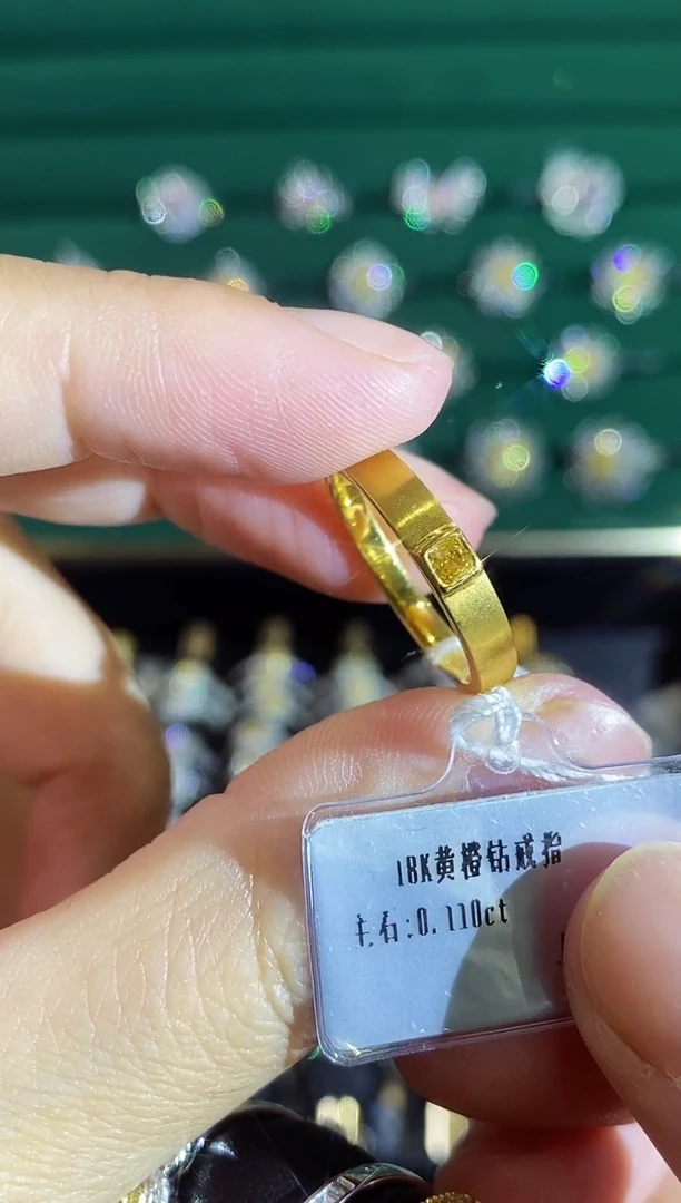 18K金镶嵌戒指钻石05