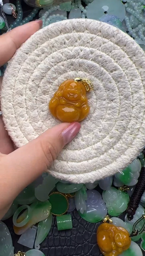 颈饰未镶嵌翡翠天然缅甸翡翠吊坠