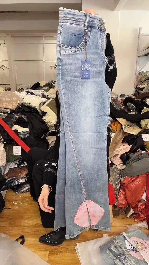 裤子       L码      120-130斤（福利）