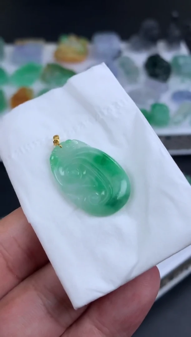 【闪购商品】翡翠颈饰未镶嵌翡翠