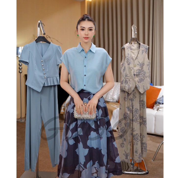 G7115蓝色短袖衬衫女夏季2025新款轻奢高级感时尚减龄洋气衬衣
