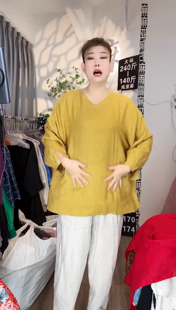 亚麻大码女装系列。
