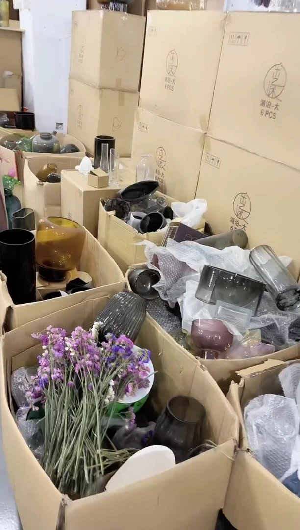 【闪购商品】玻璃唐总花瓶厂微瑕-随机不挑款