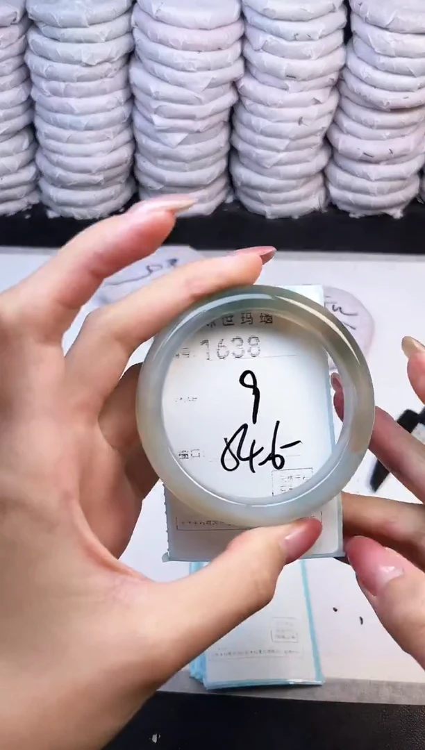 手镯玛瑙/玉髓未镶嵌1638