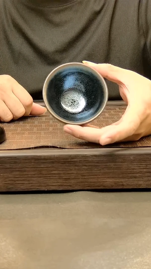 茶盏947.。。。。。。。