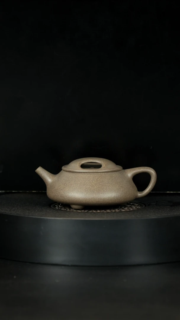 【闪购商品】紫砂茶壶四号井满砂老青段牛盖石瓢