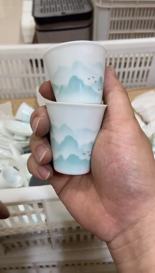 摆件随机两个杯子不挑杯形介意勿拍