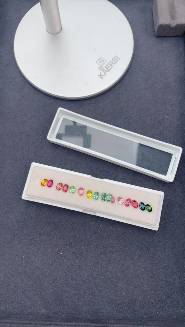 【闪购商品】碧玺裸石未镶嵌8.1ct 碧玺套系