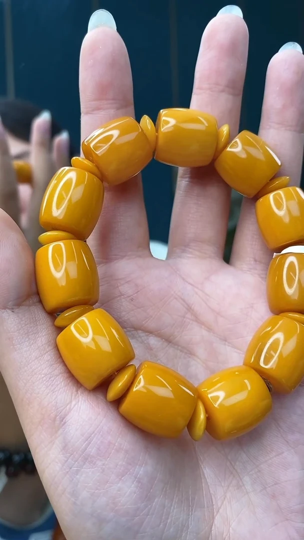 裸石琥珀未镶嵌1/4多样性发其一44