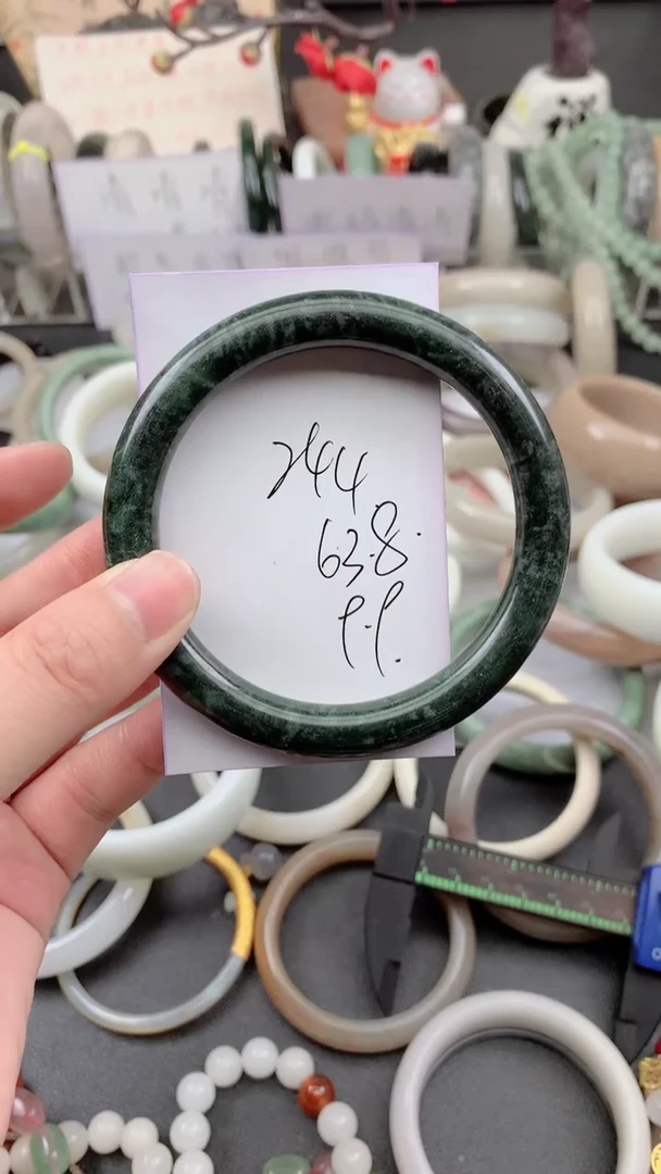 未镶嵌手镯石英质玉244