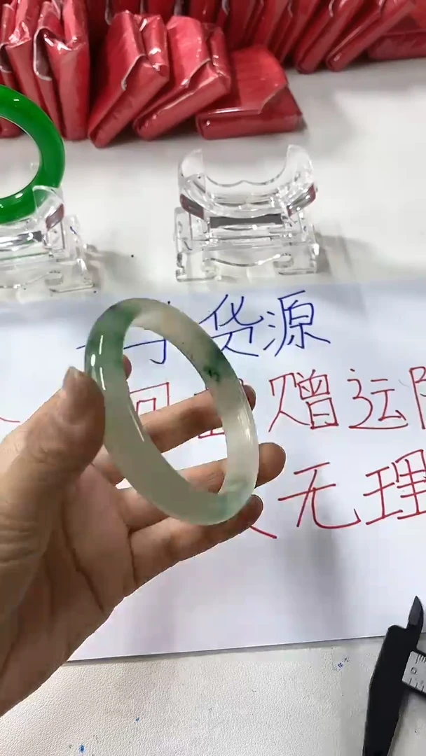 流行美曼德勒真实好看直播间V122