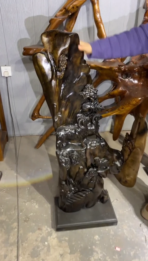 金丝楠健**世阴沉木三羊开泰摆件