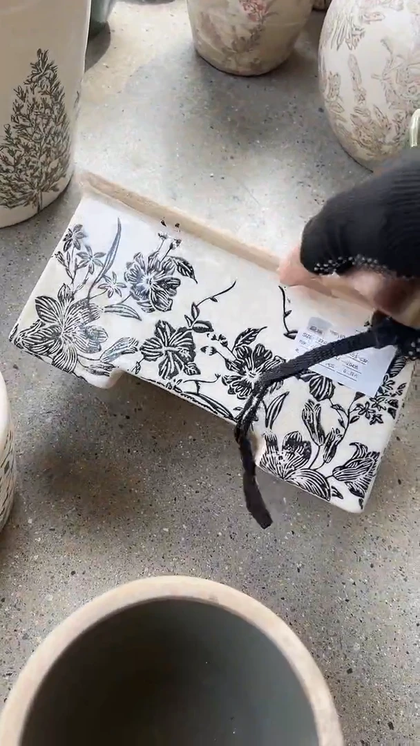 【闪购商品】陶瓷花盆高10.5cm内口19*8.5cm