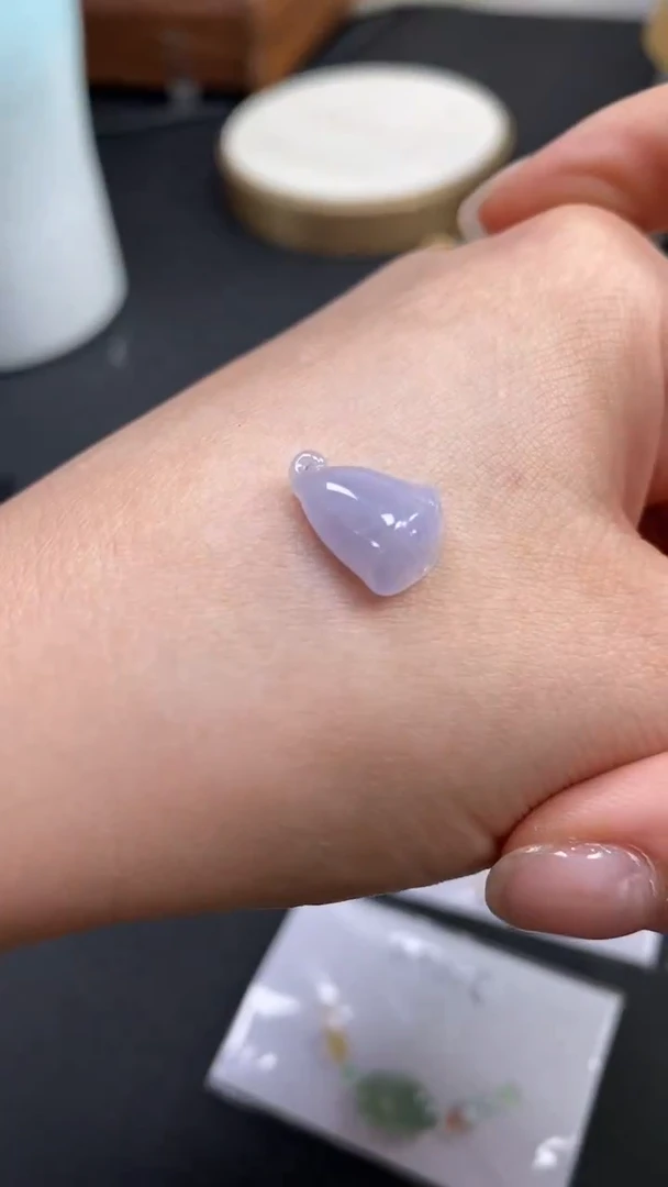 定制翡翠未镶嵌正紫小粉春莲蓬