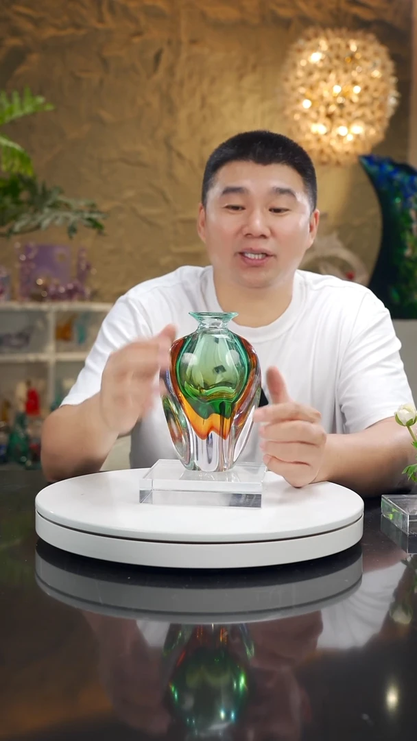 摆件福利琥珀绿香薰瓶