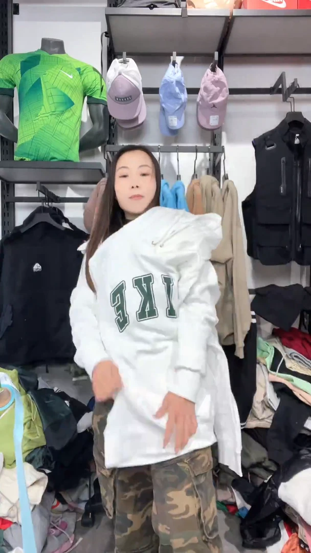 1561闪购编码  运动卫衣裤以直播间过款为准 尺码.