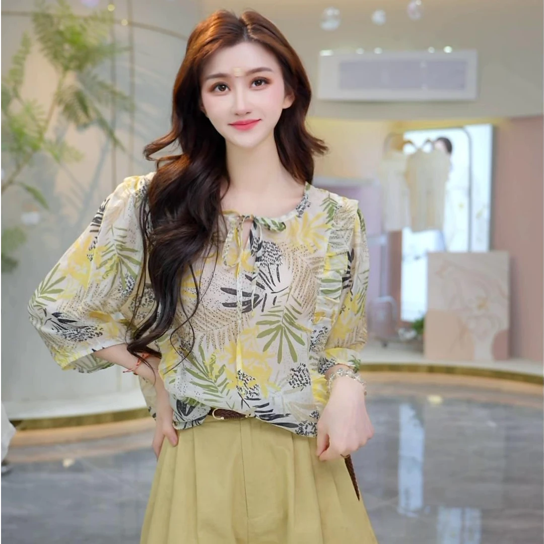 马克华菲上衣女2024新款度假风绿叶圆领减龄法式衬衫碎花衬衣