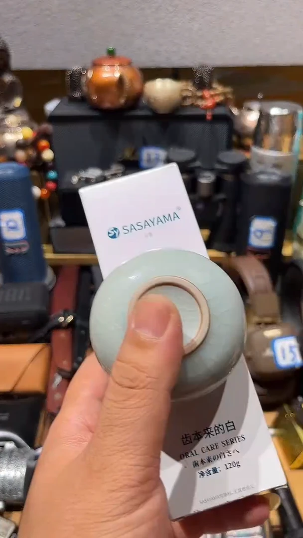 瓷片闪购商品 如图所示