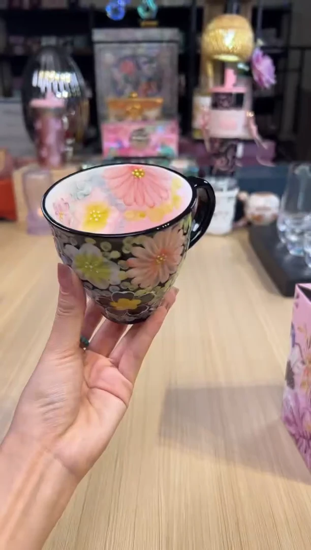 22粉黛马克杯