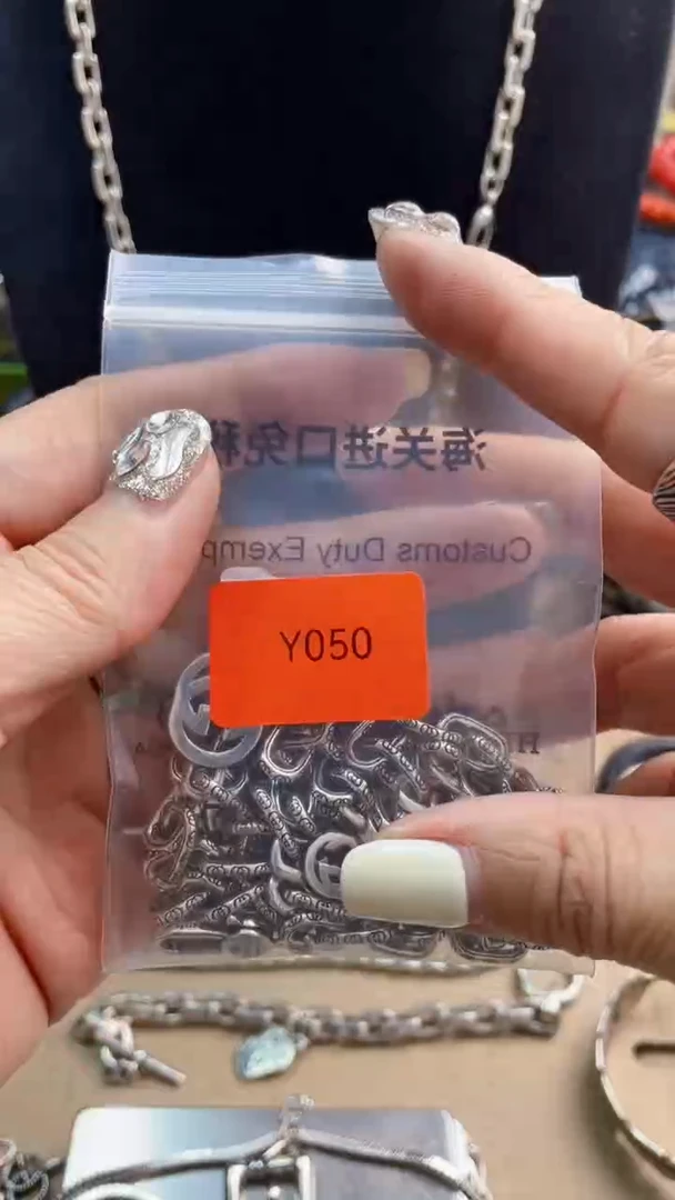 瓷片@****g新永华世家小姨子分铺