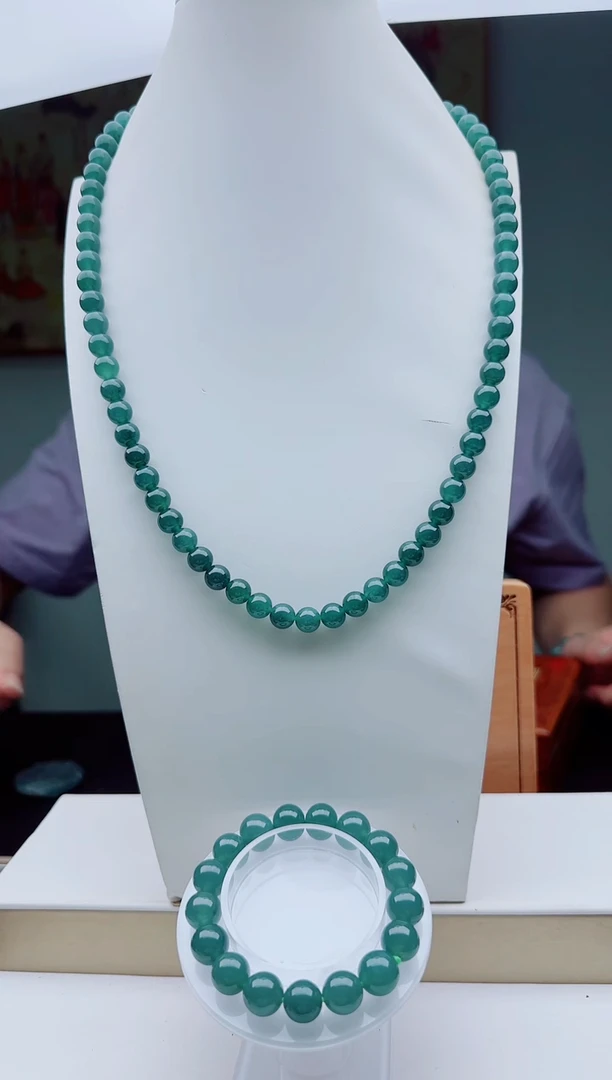 颈饰未镶嵌翡翠33333