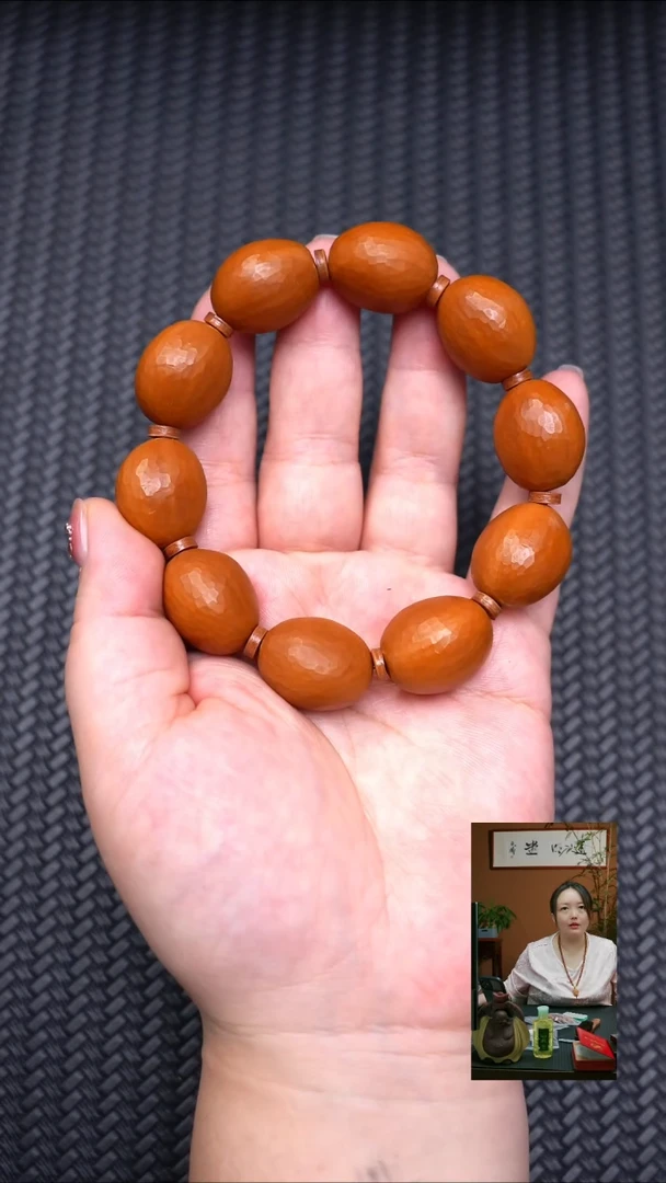 手串/手链橄榄核清水刀钻面铁核手串