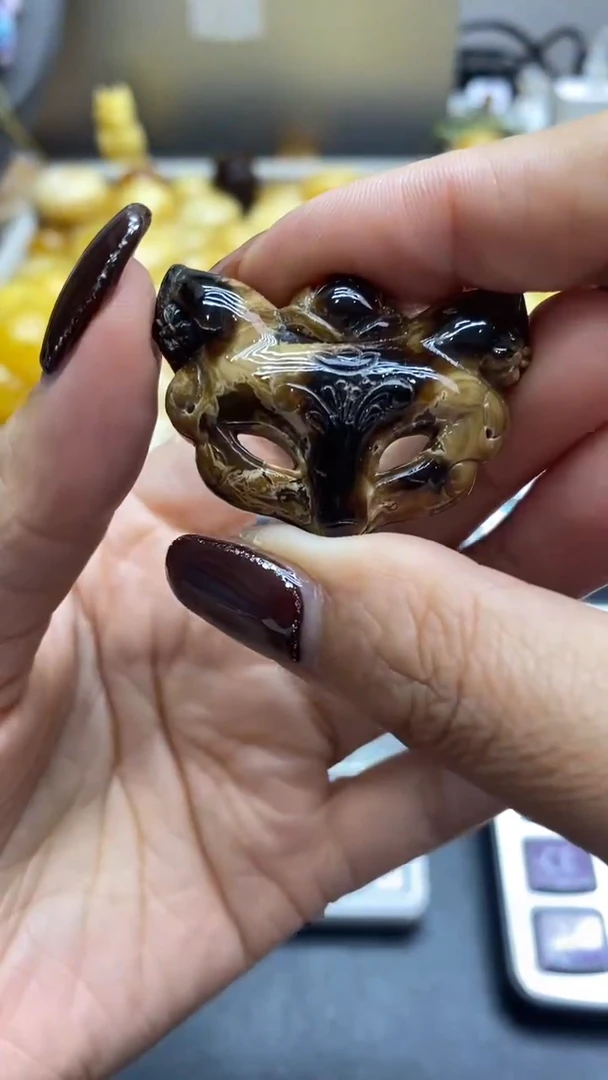 琥珀未镶嵌珠宝奇石1757