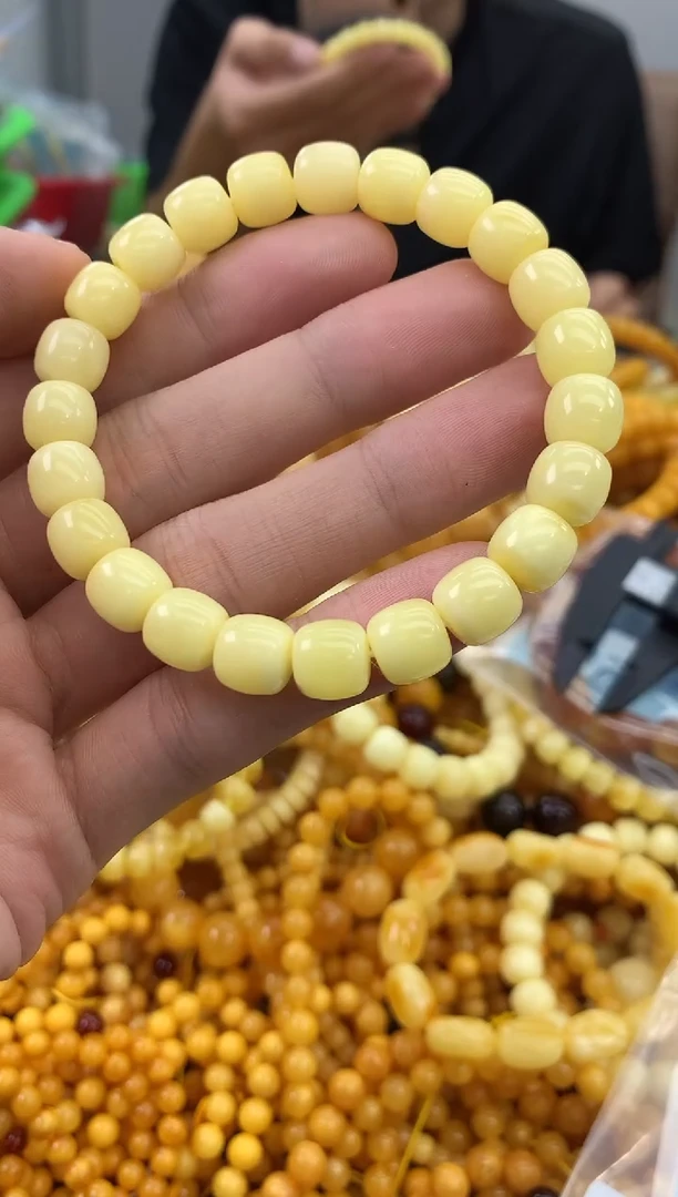 裸石蜜蜡未镶嵌手串