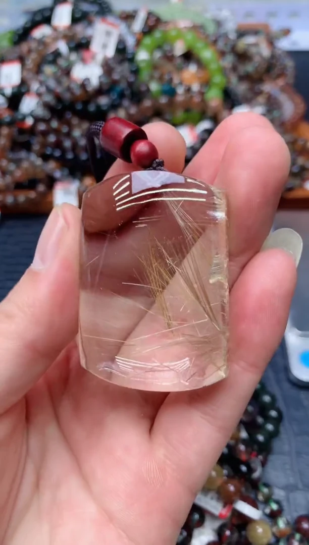 吊坠(赠链)未镶嵌水晶178天然