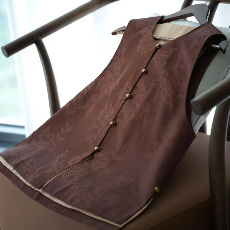 『见澜』新中式桑蚕丝国风宽松气质马甲DHSQ4700