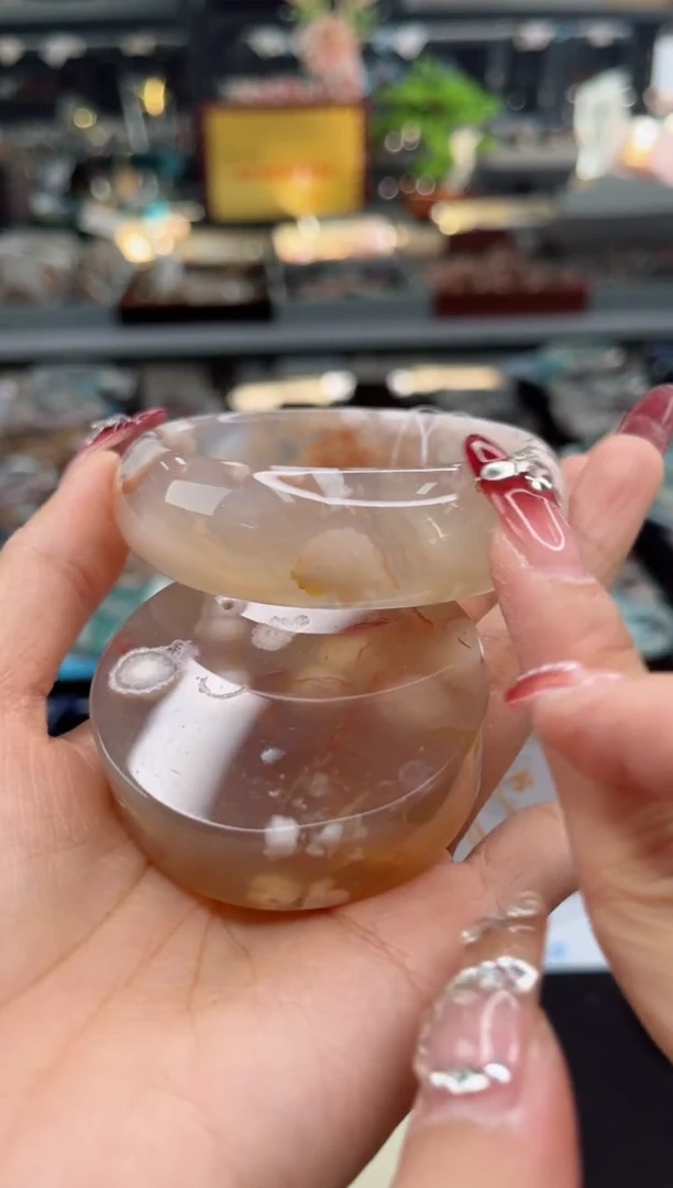 【闪购商品】石英质玉手镯未镶嵌57圈口（不退不换）1570142