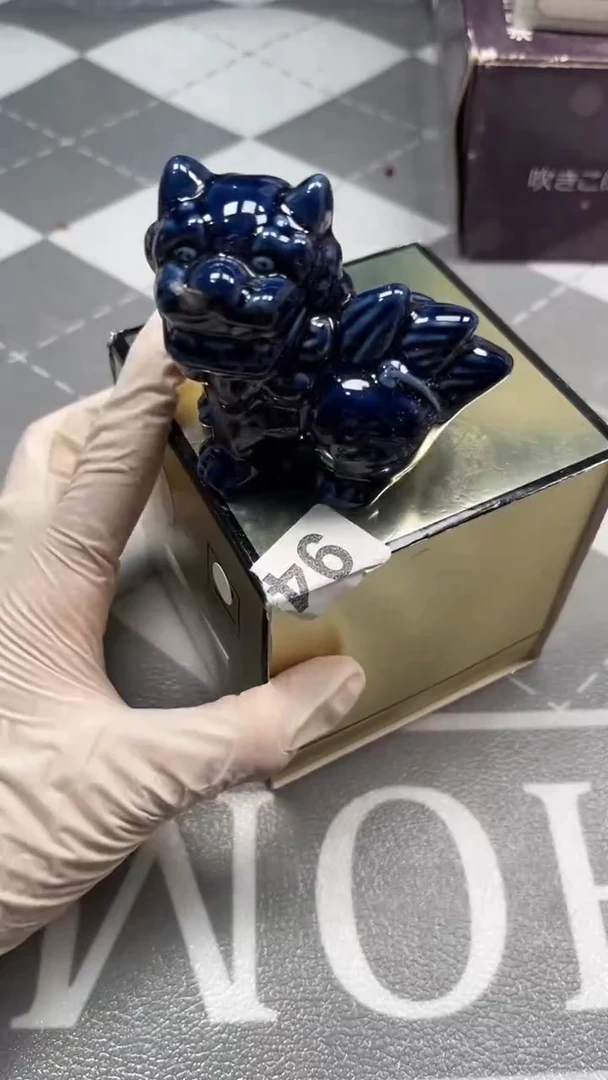 瓷片陶瓷如图所示周边 白