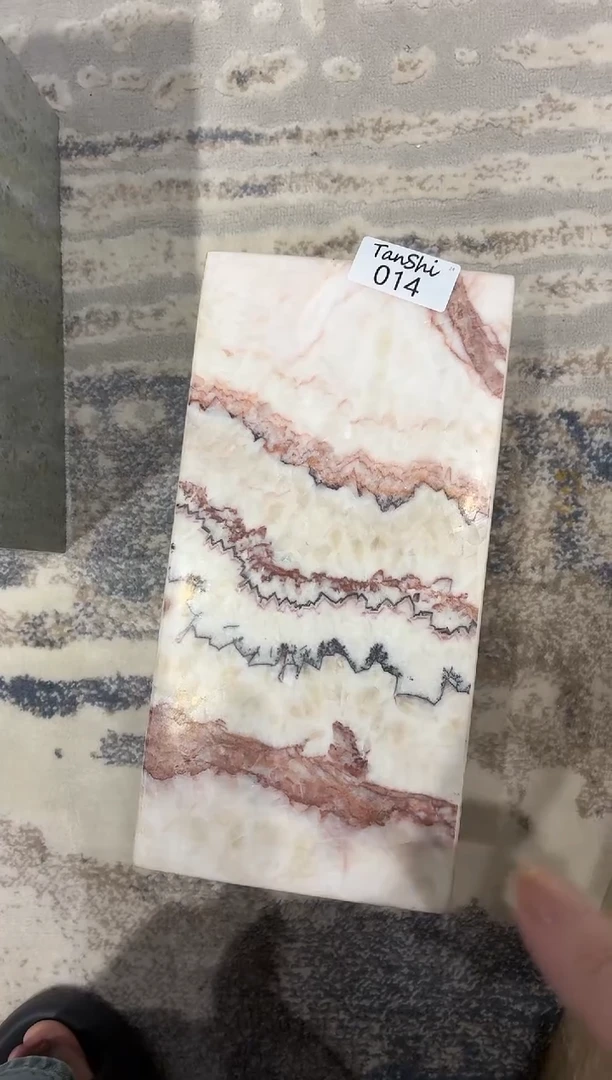 石材014红龙玉中号墩墩